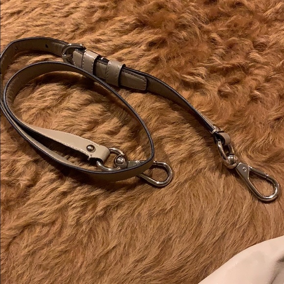 Coach shoulder bag with accents - Picture 5 of 6